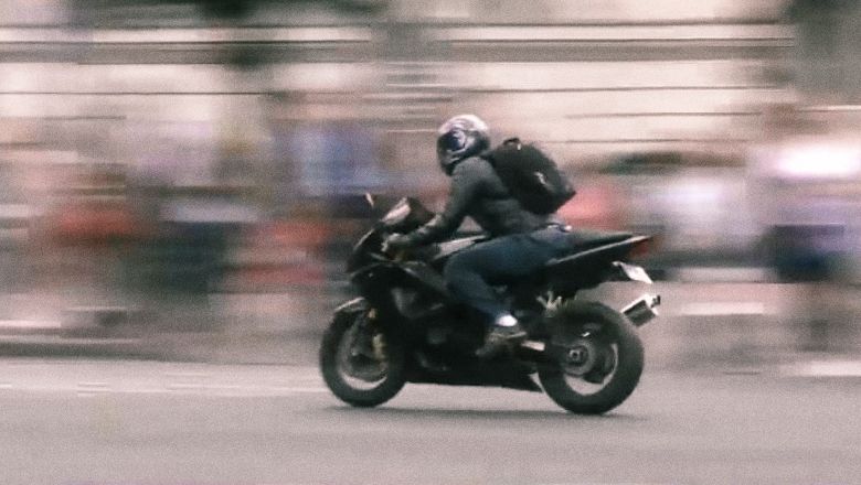 Tatăl, Fiul și&nbsp;Motociclistul